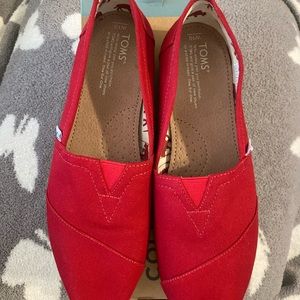 Toms shoes